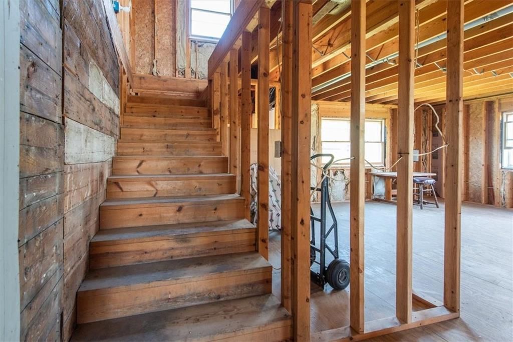 18492 Effingham Road — photo 32