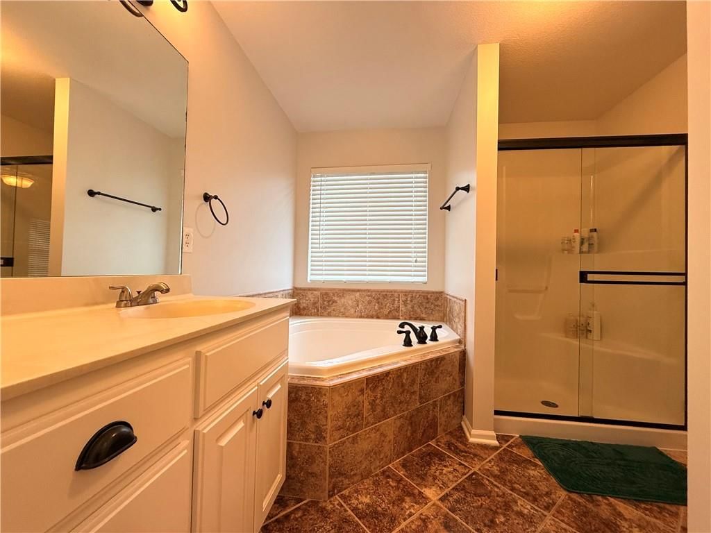 1303 Stone Lane — photo 20
