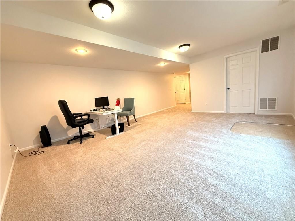1303 Stone Lane — photo 24
