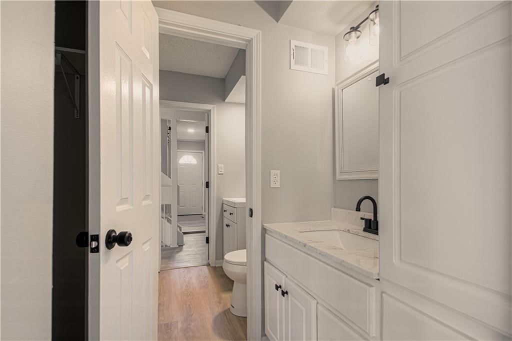 8061 N Stoddard Avenue — photo 14