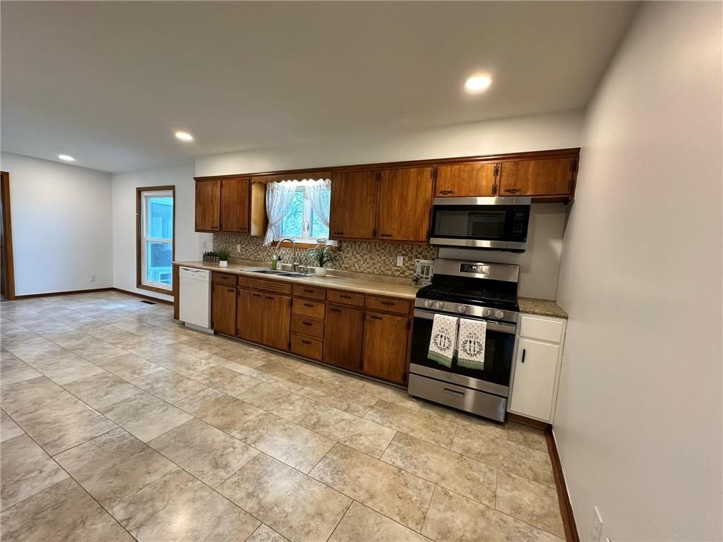 51 N 73rd Street — photo 18