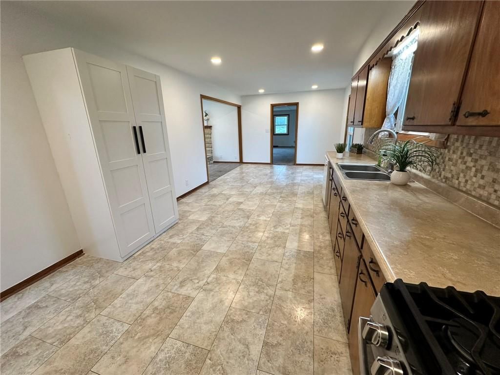 51 N 73rd Street — photo 19
