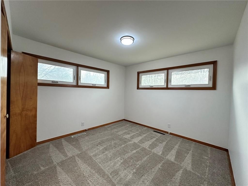 51 N 73rd Street — photo 22