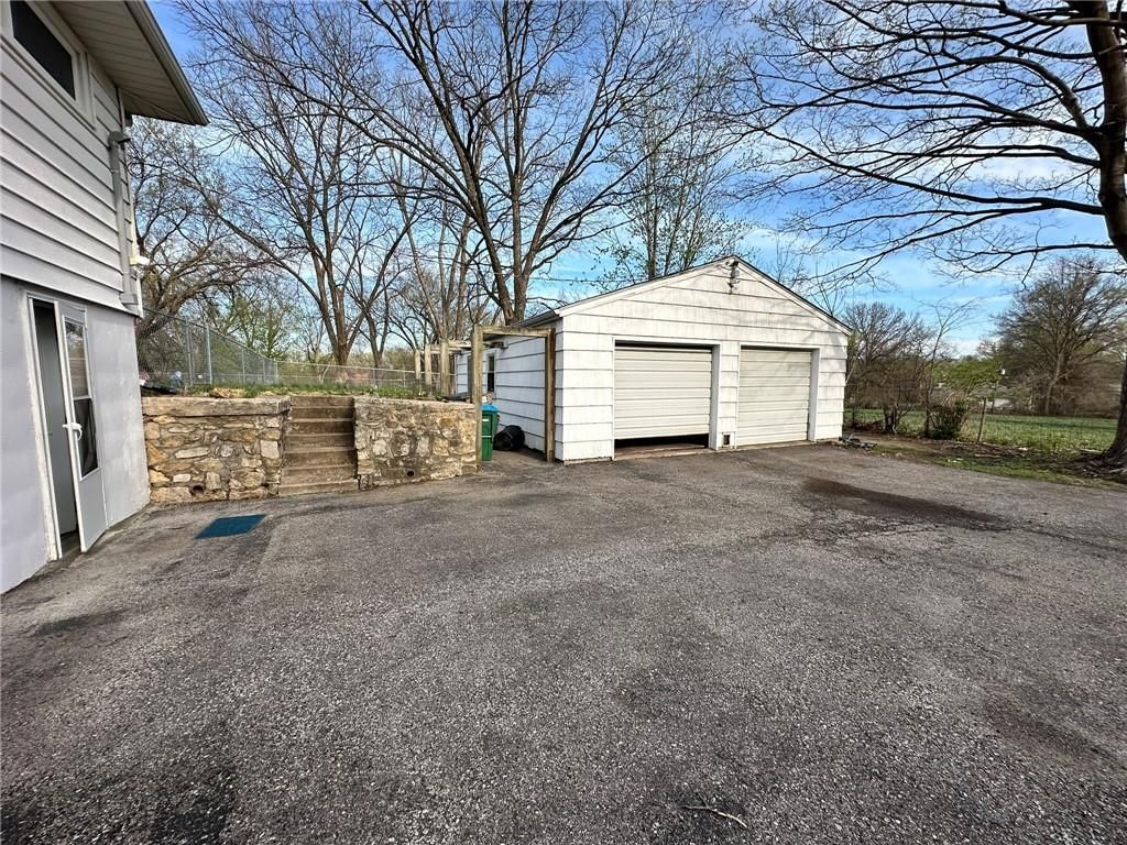 51 N 73rd Street — photo 36