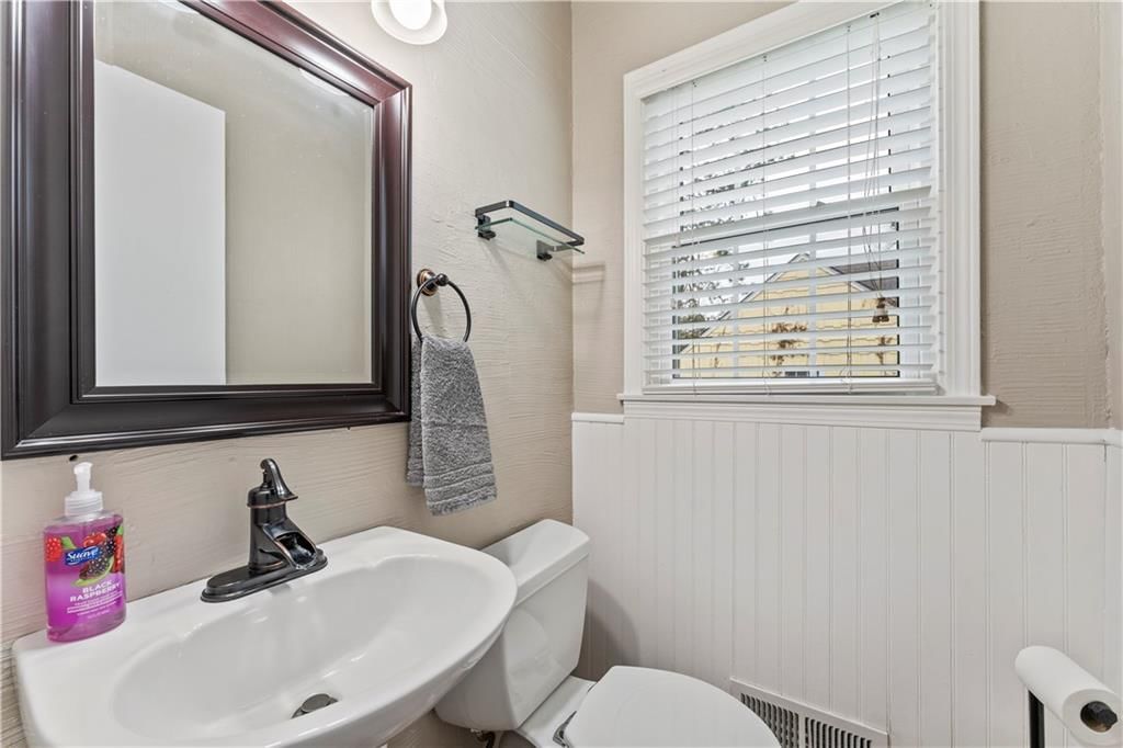5237 Linden Street — photo 15