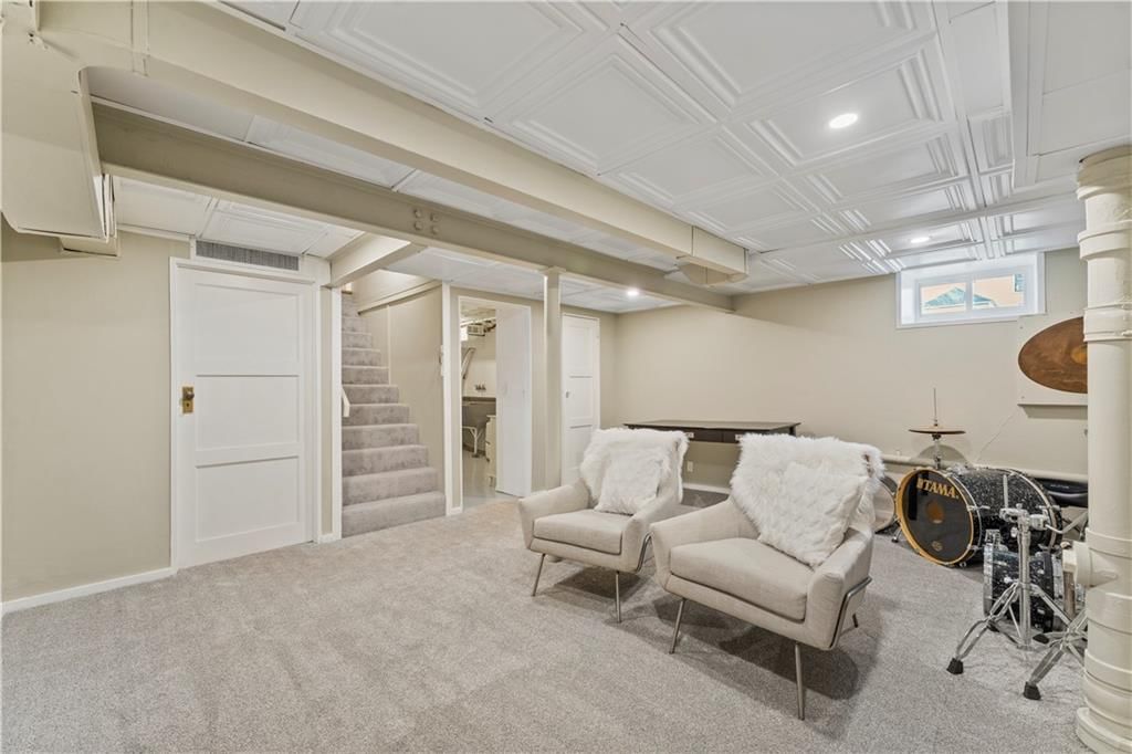 5237 Linden Street — photo 22