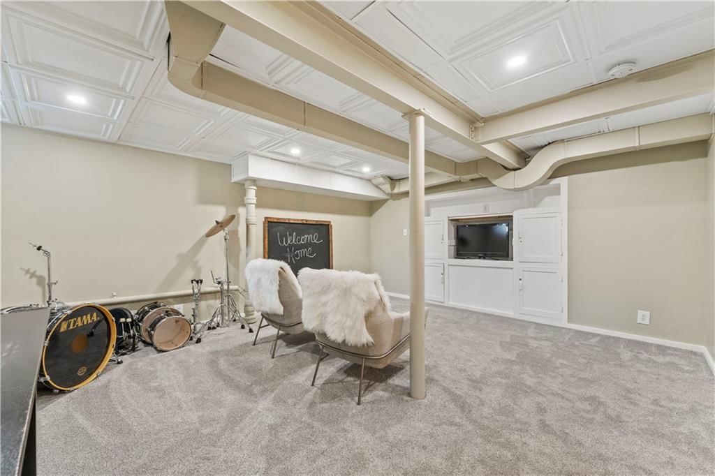 5237 Linden Street — photo 23