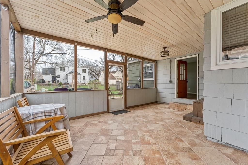 5237 Linden Street — photo 25
