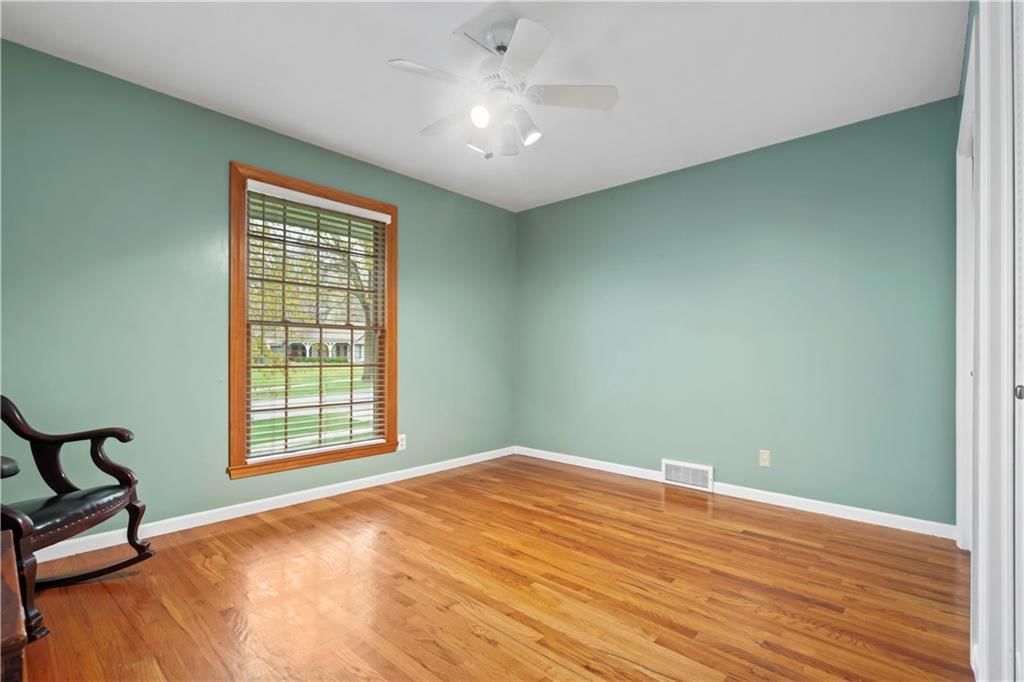 8021 Roe Avenue — photo 30