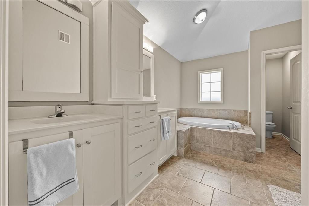 19332 W 210th Street — photo 19