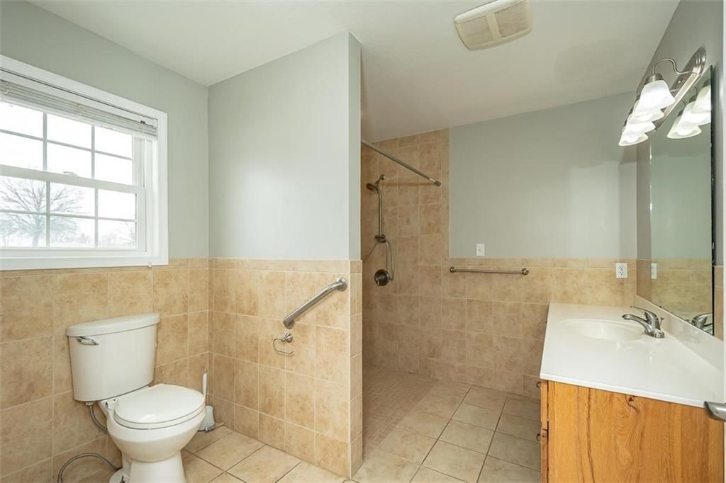 404 Ash Street — photo 24