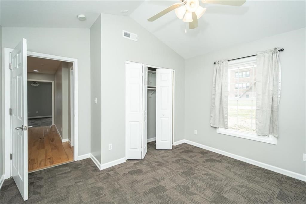 404 Ash Street — photo 31
