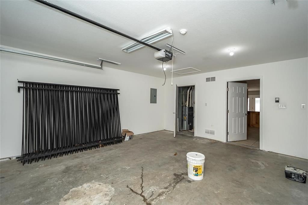 404 Ash Street — photo 35