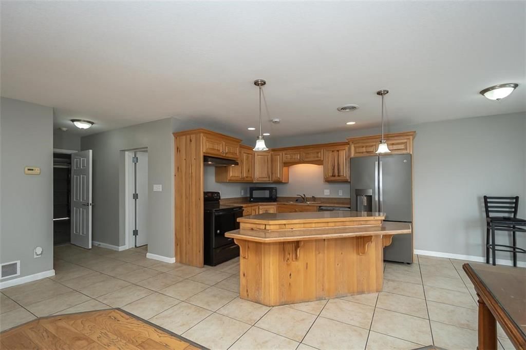 404 Ash Street — photo 10