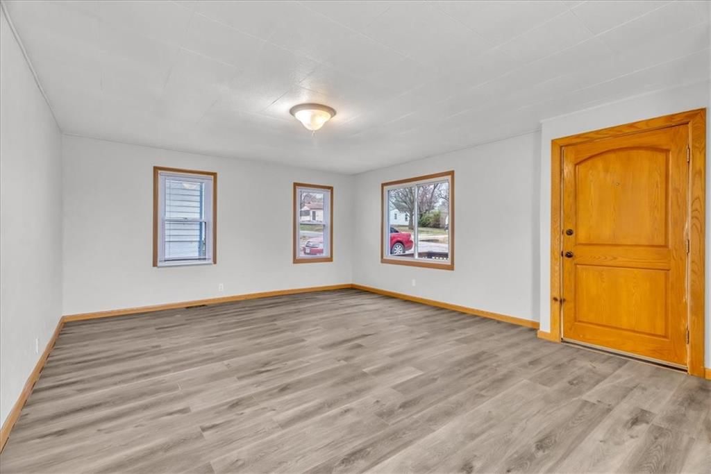 2401 S Hawthorne Avenue — photo 6