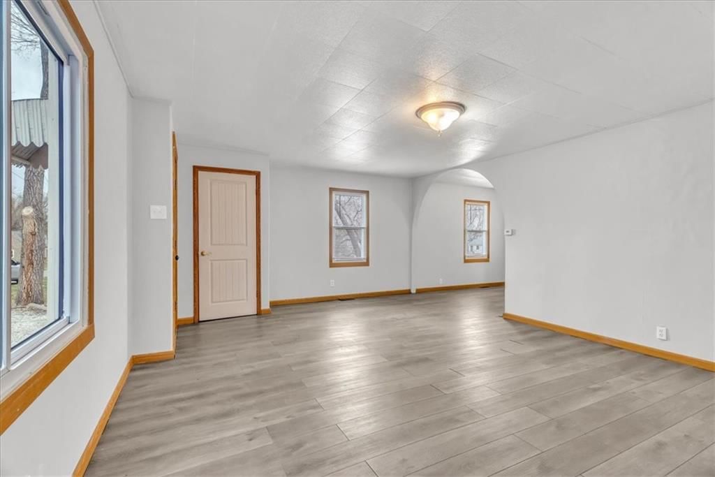 2401 S Hawthorne Avenue — photo 9