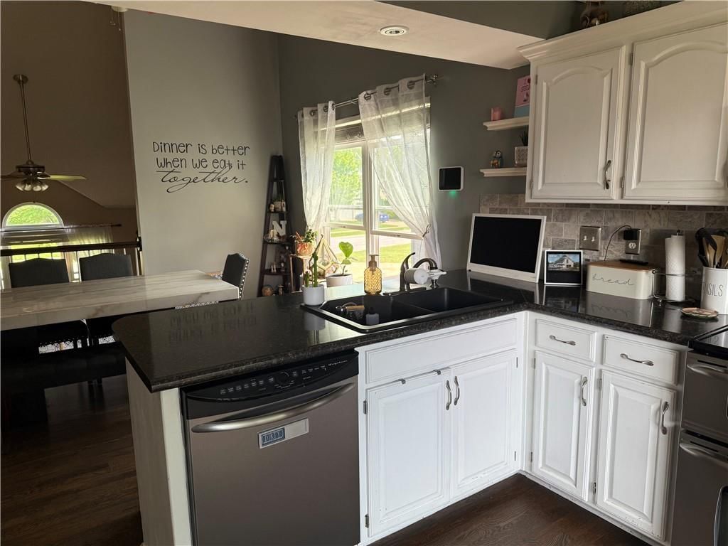 1308 SE Rosehill Drive — photo 17