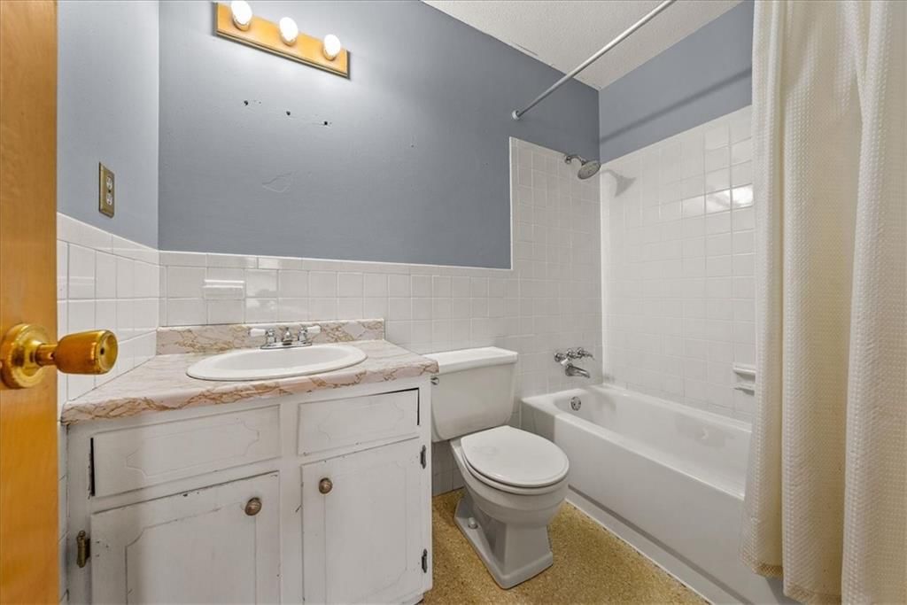 3204 NE 53rd Street — photo 10