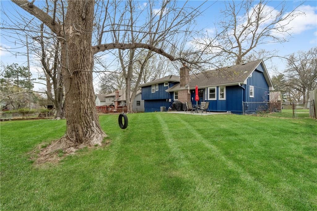 9304 W 81st Terrace — photo 24