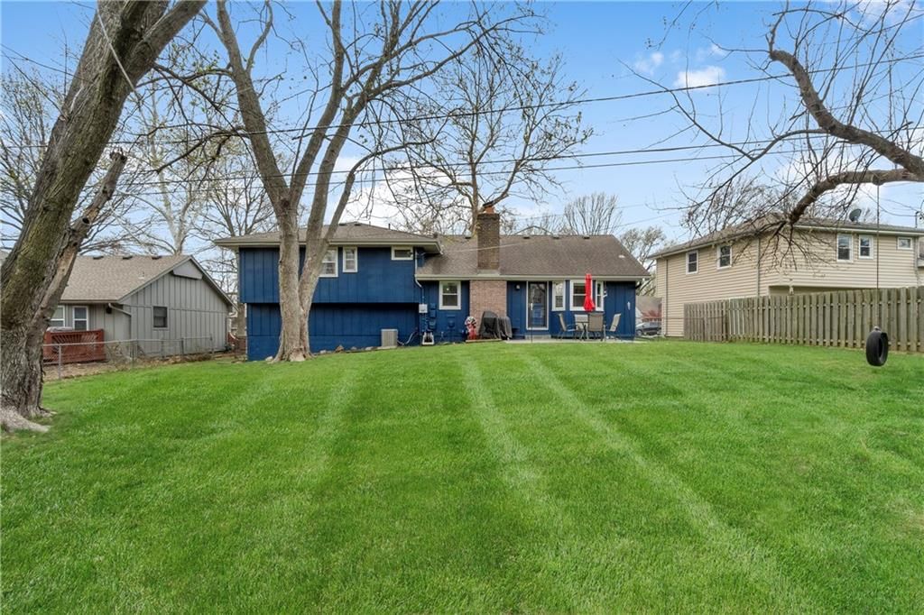 9304 W 81st Terrace — photo 25