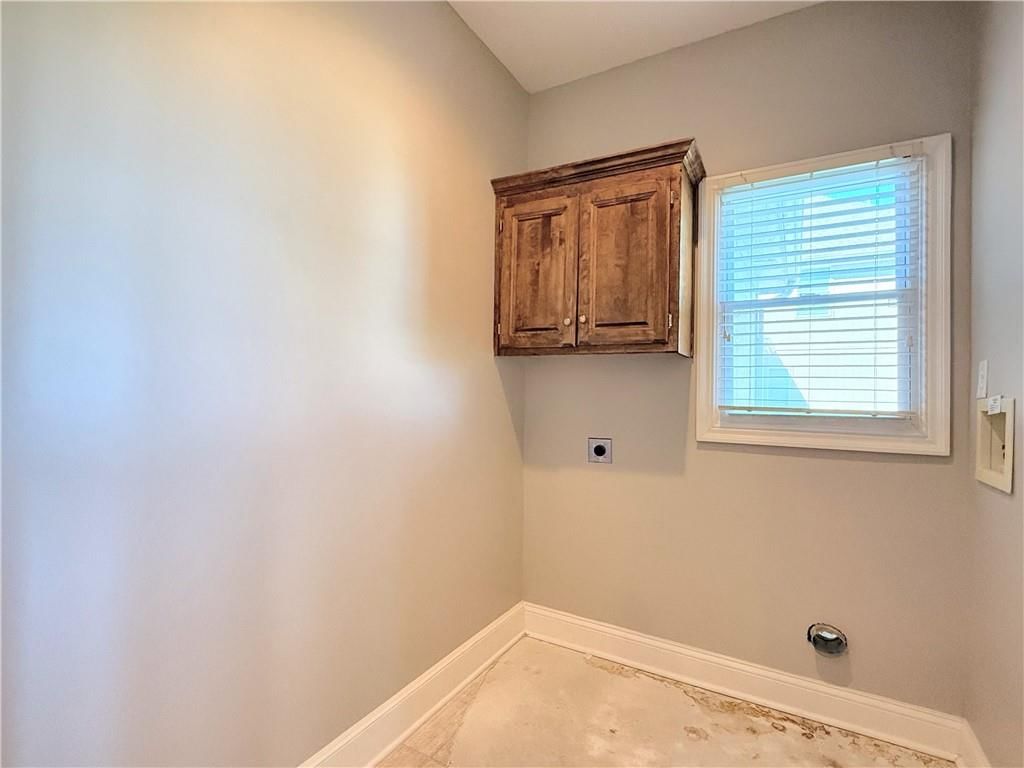 10009 N Maywood Avenue — photo 13