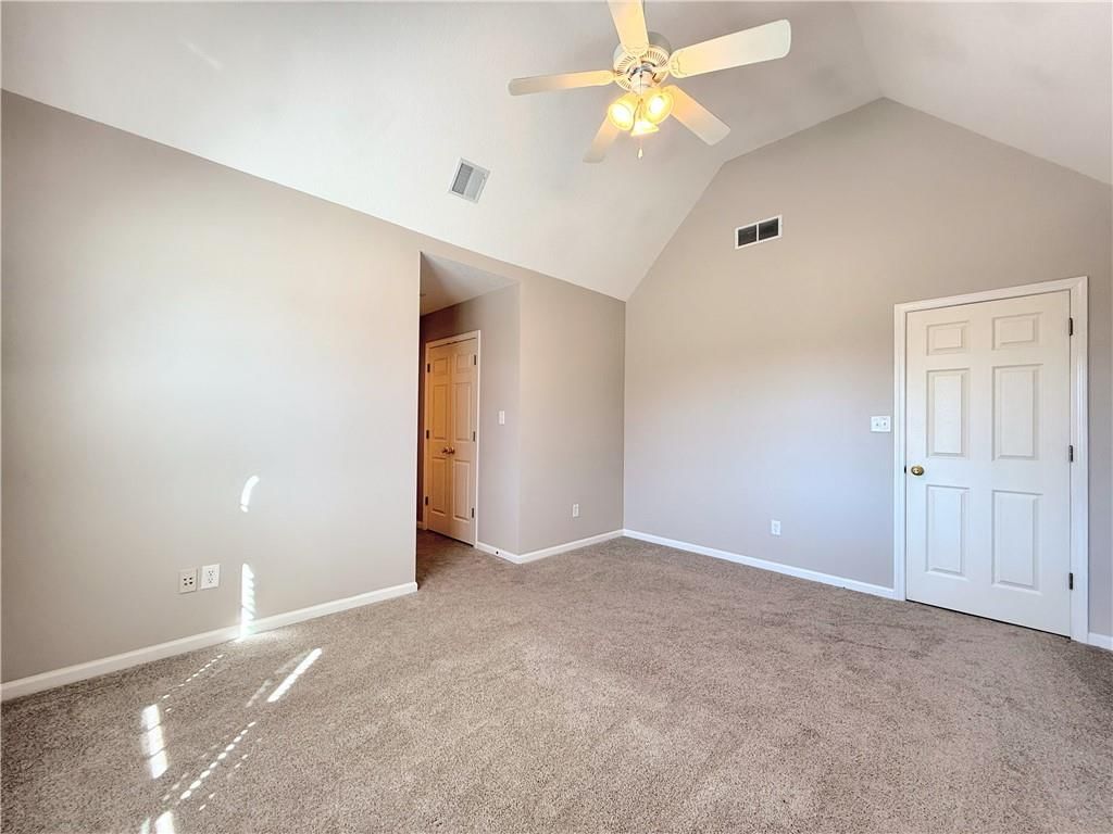 10009 N Maywood Avenue — photo 28