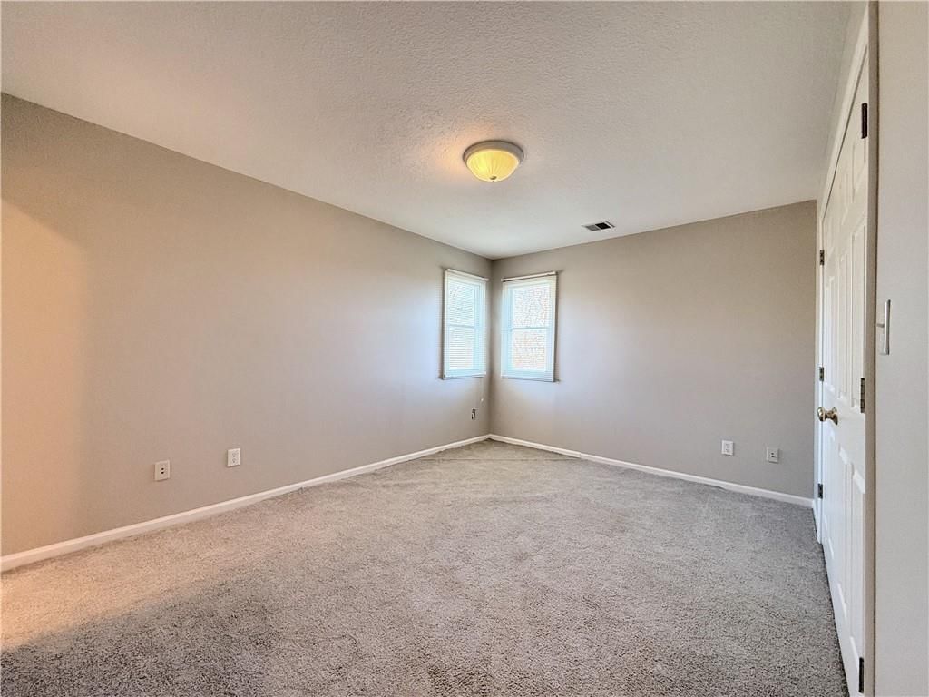 10009 N Maywood Avenue — photo 30