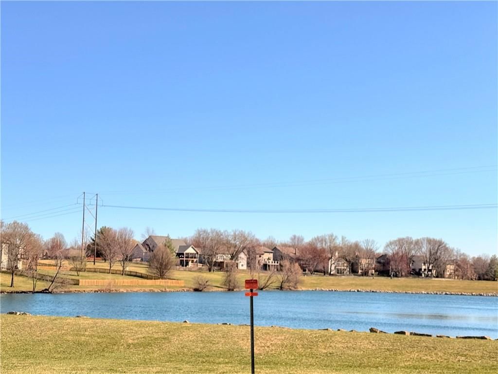 10009 N Maywood Avenue — photo 38