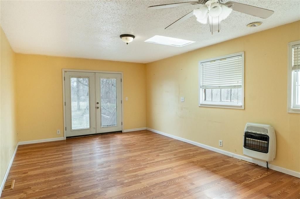 1237 N Allen Road — photo 11