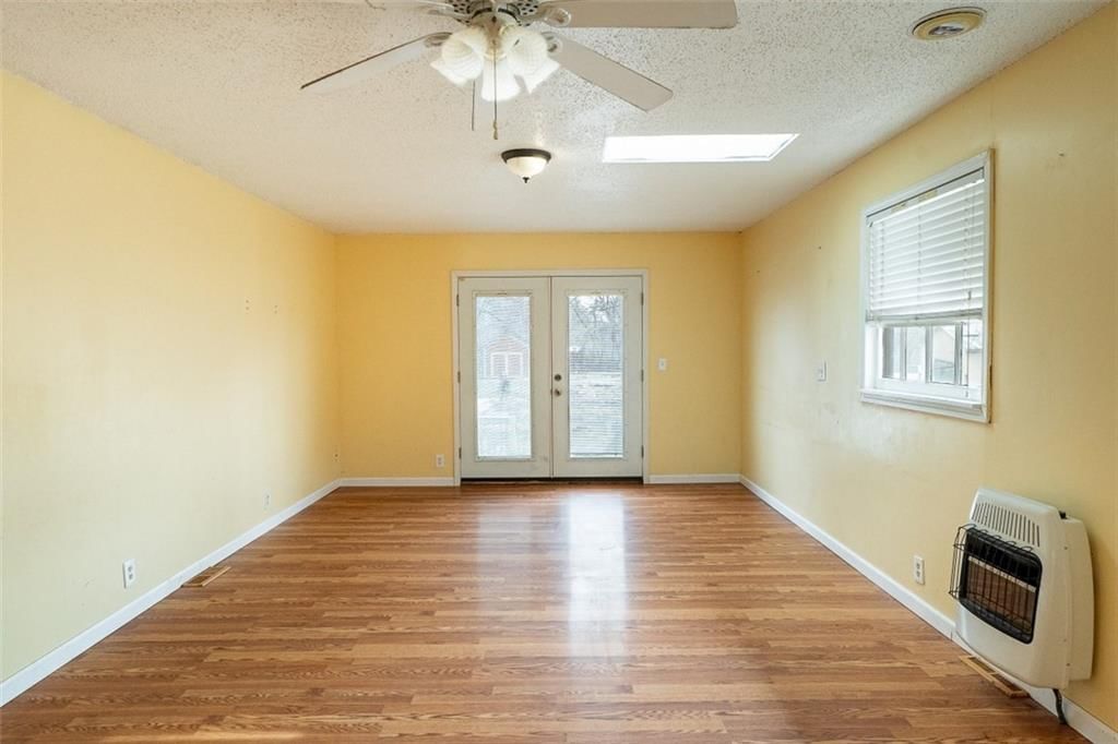 1237 N Allen Road — photo 10