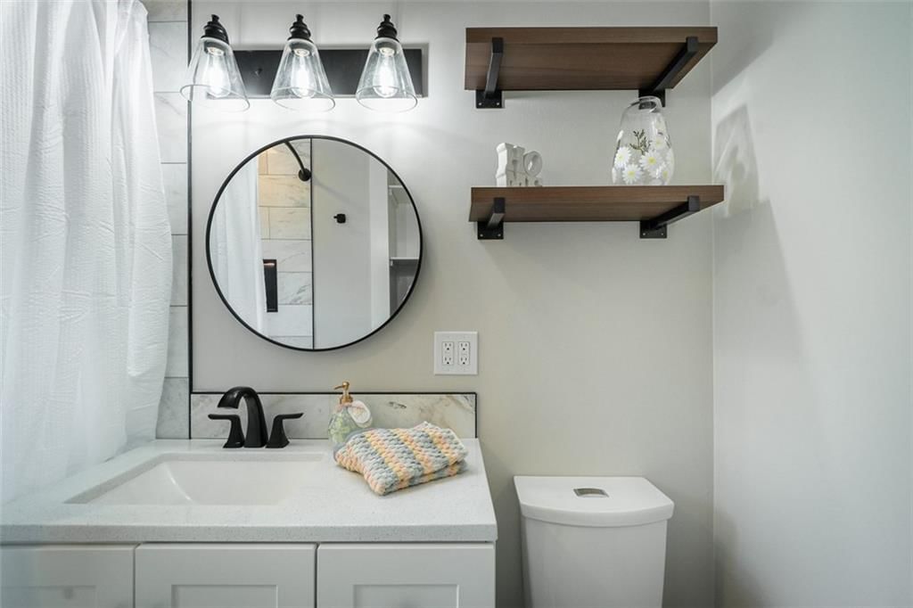 8102 Oldham Road — photo 13