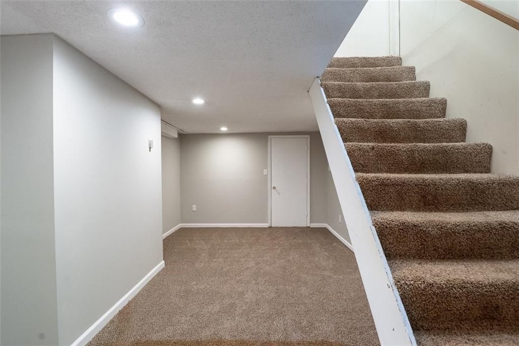 8102 Oldham Road — photo 23