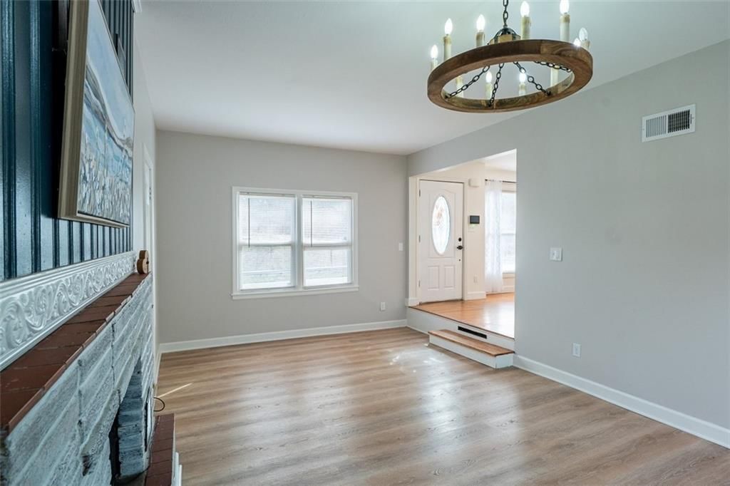 8102 Oldham Road — photo 7