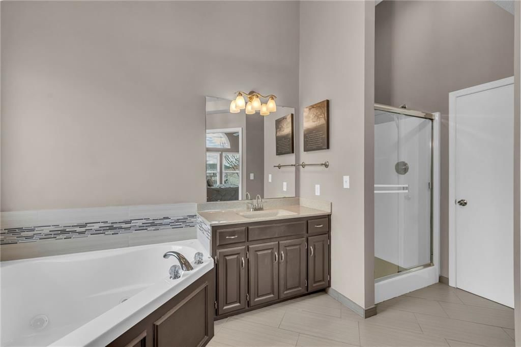 1100 Manse Drive — photo 10