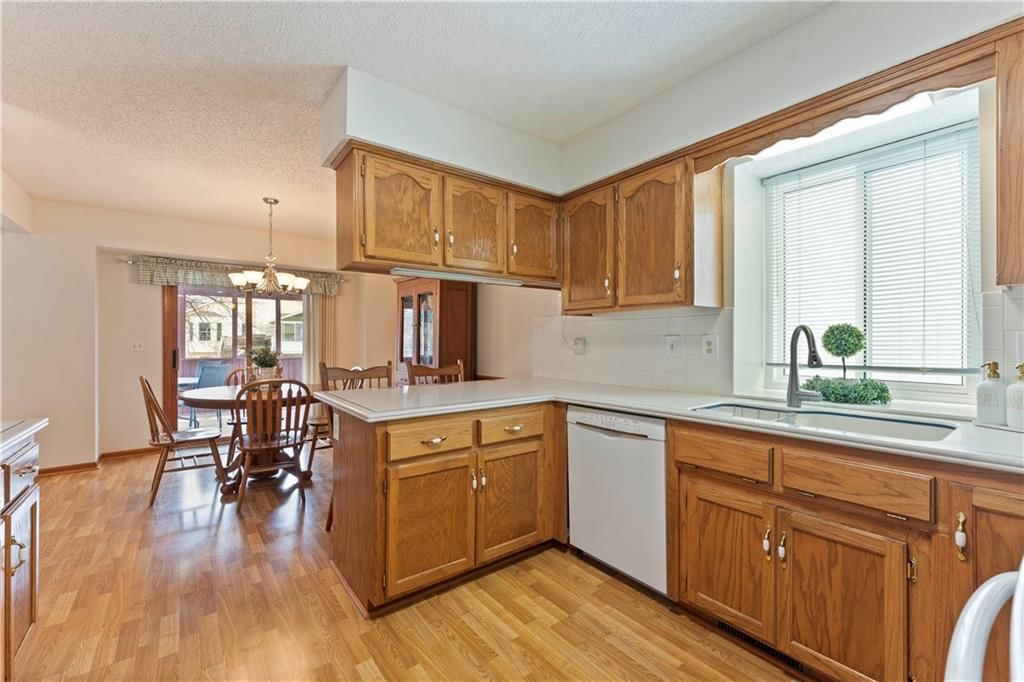 5301 NW 84th Place — photo 14