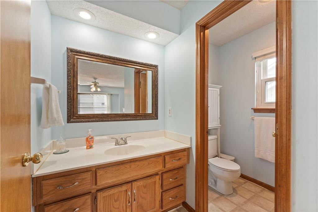 5301 NW 84th Place — photo 15