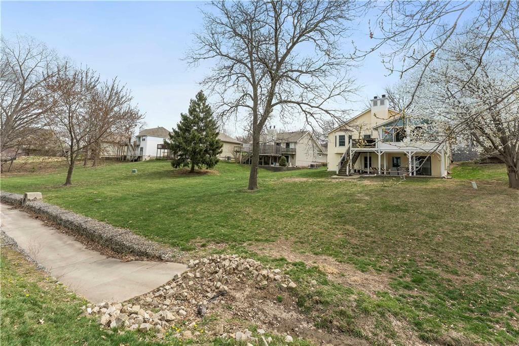 5301 NW 84th Place — photo 33