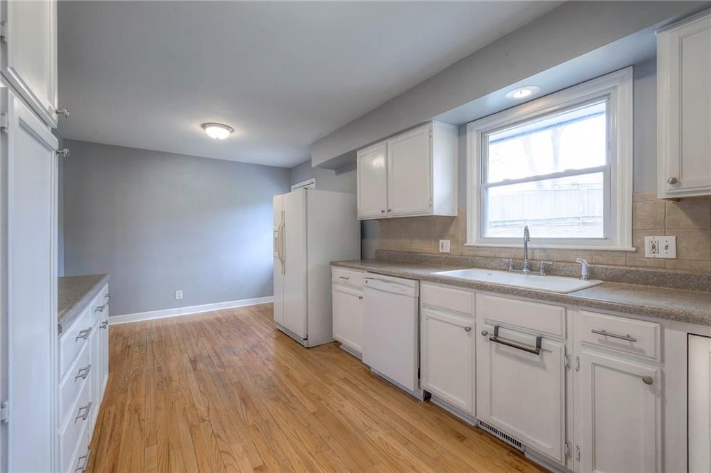 8716 W 47th Terrace — photo 11