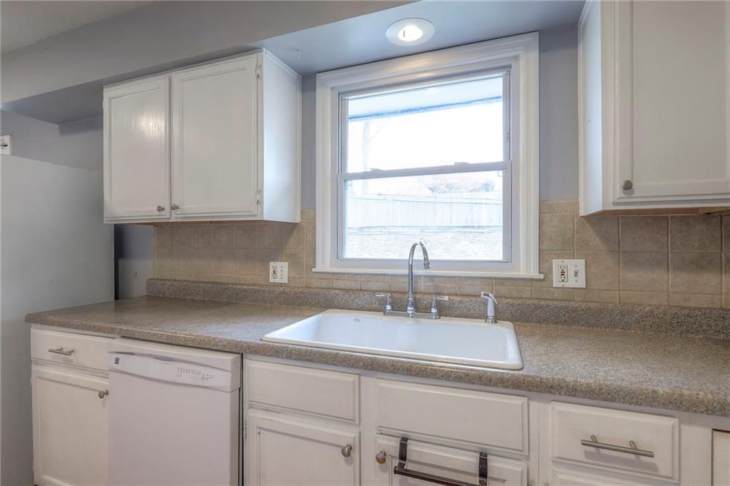 8716 W 47th Terrace — photo 13