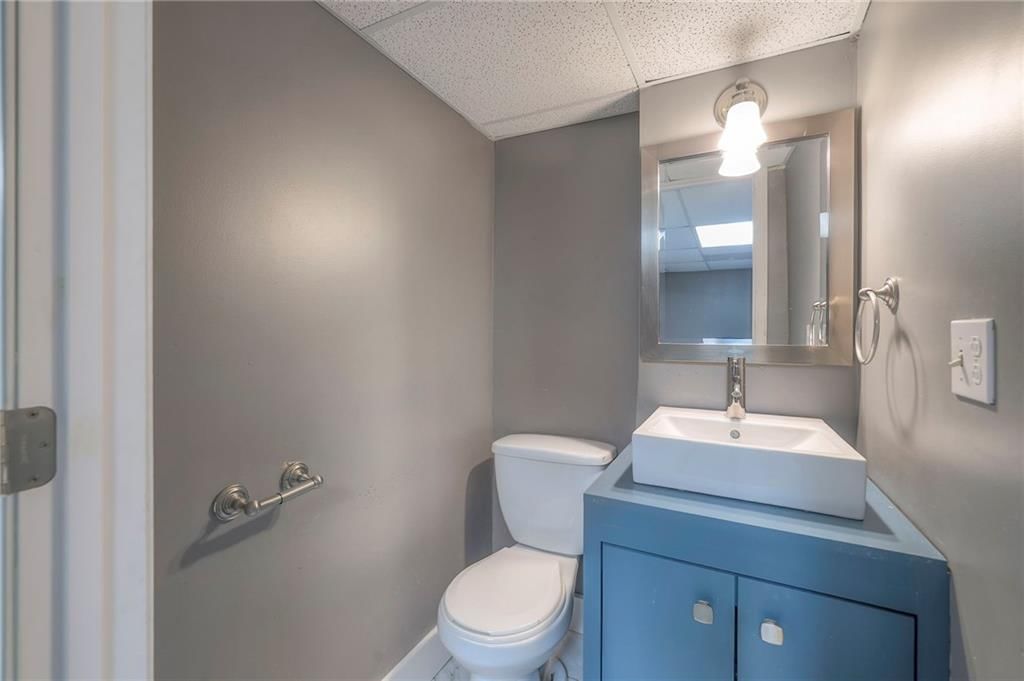 8716 W 47th Terrace — photo 32
