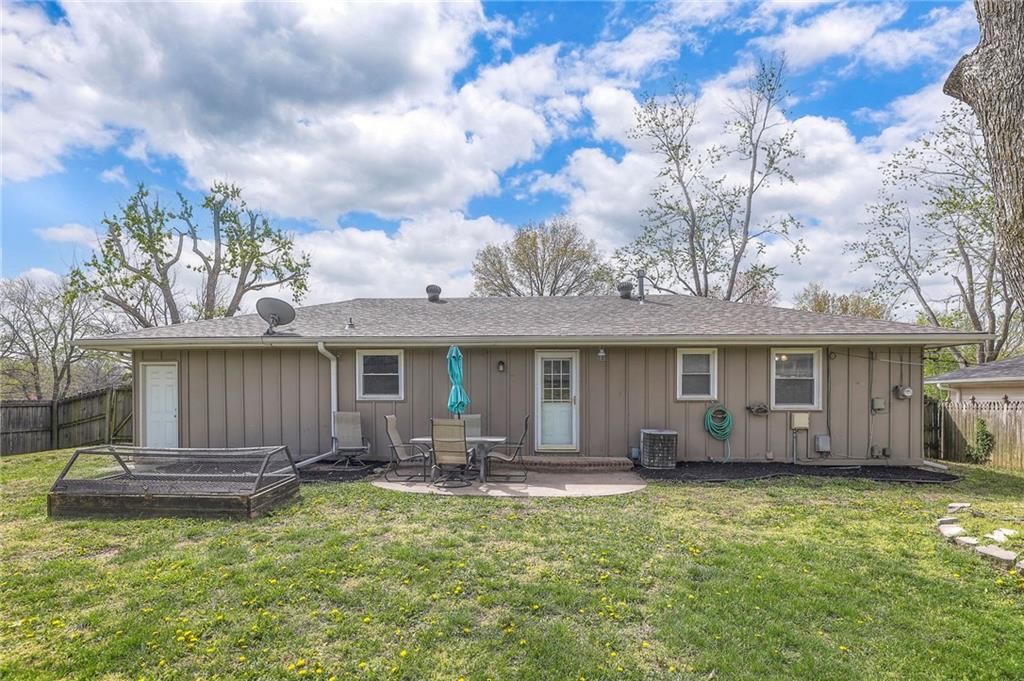 8716 W 47th Terrace — photo 34