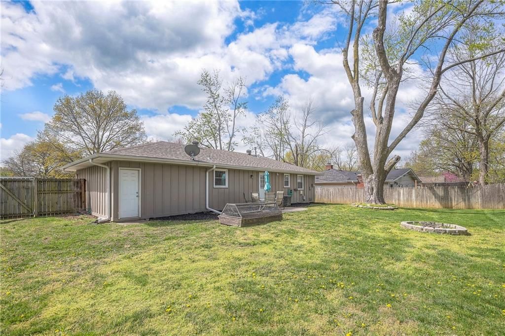 8716 W 47th Terrace — photo 35