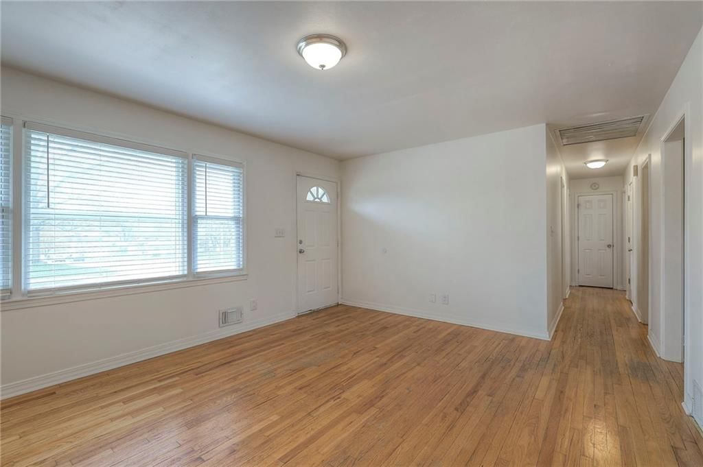 8716 W 47th Terrace — photo 6