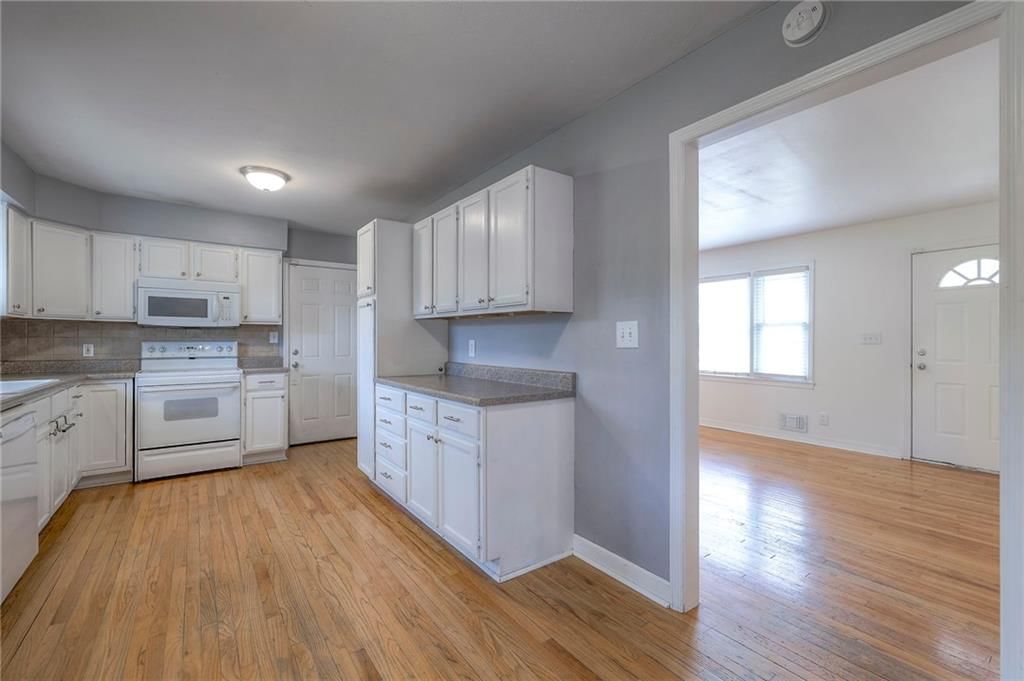 8716 W 47th Terrace — photo 10