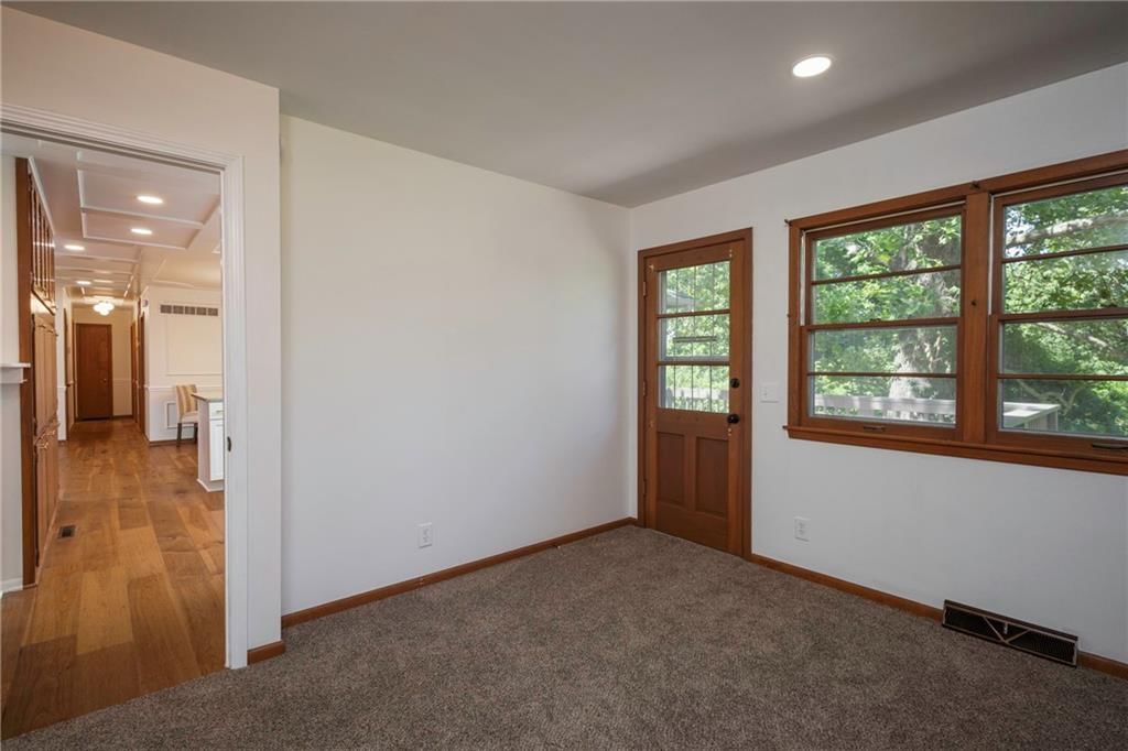 2200 N Whitney Road — photo 15