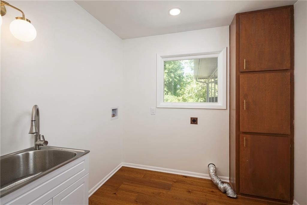 2200 N Whitney Road — photo 19