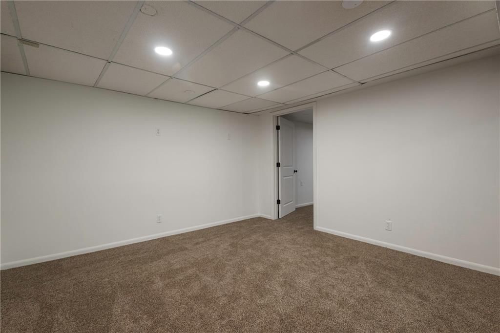 2200 N Whitney Road — photo 30