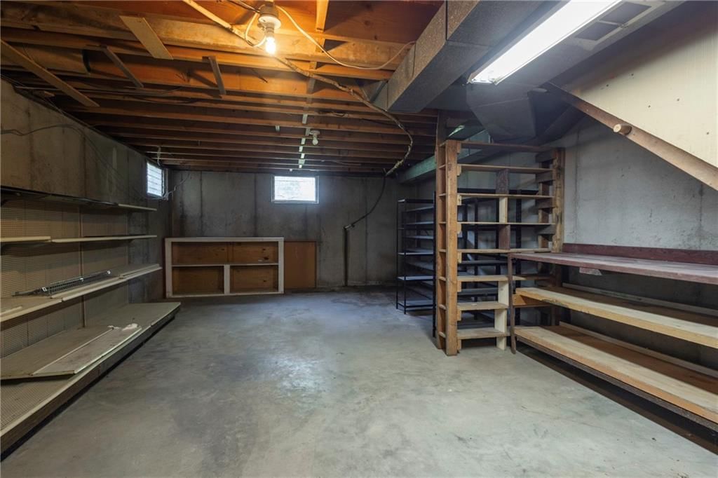 2200 N Whitney Road — photo 35