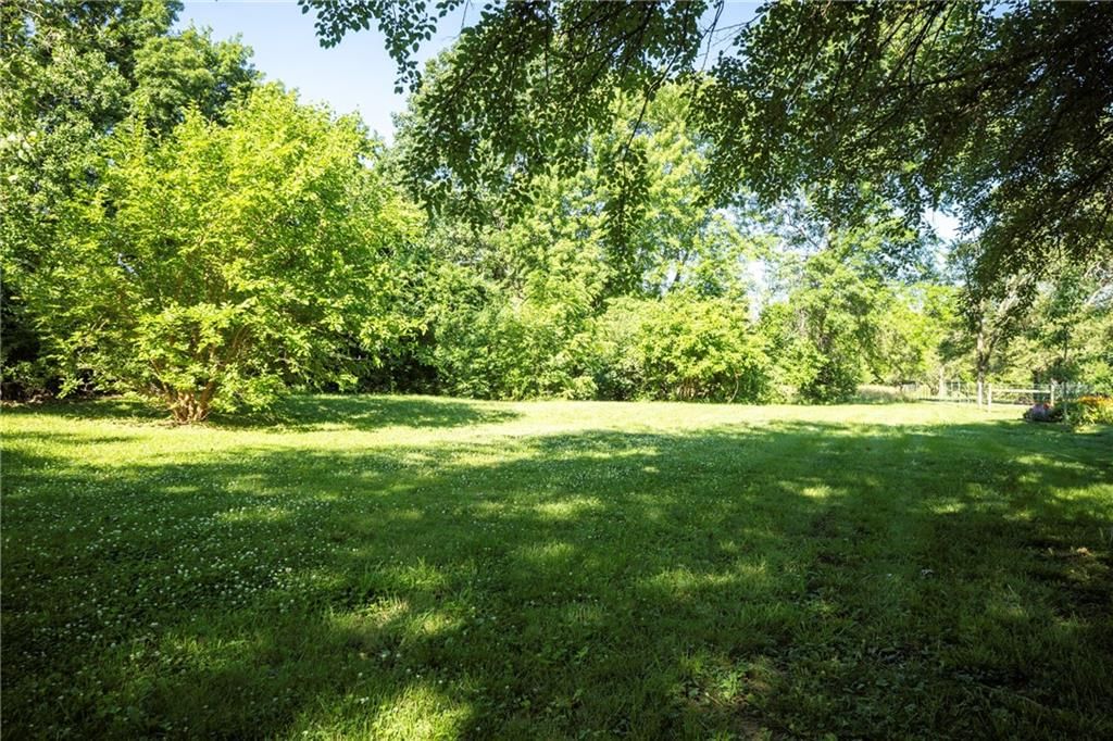 2200 N Whitney Road — photo 46