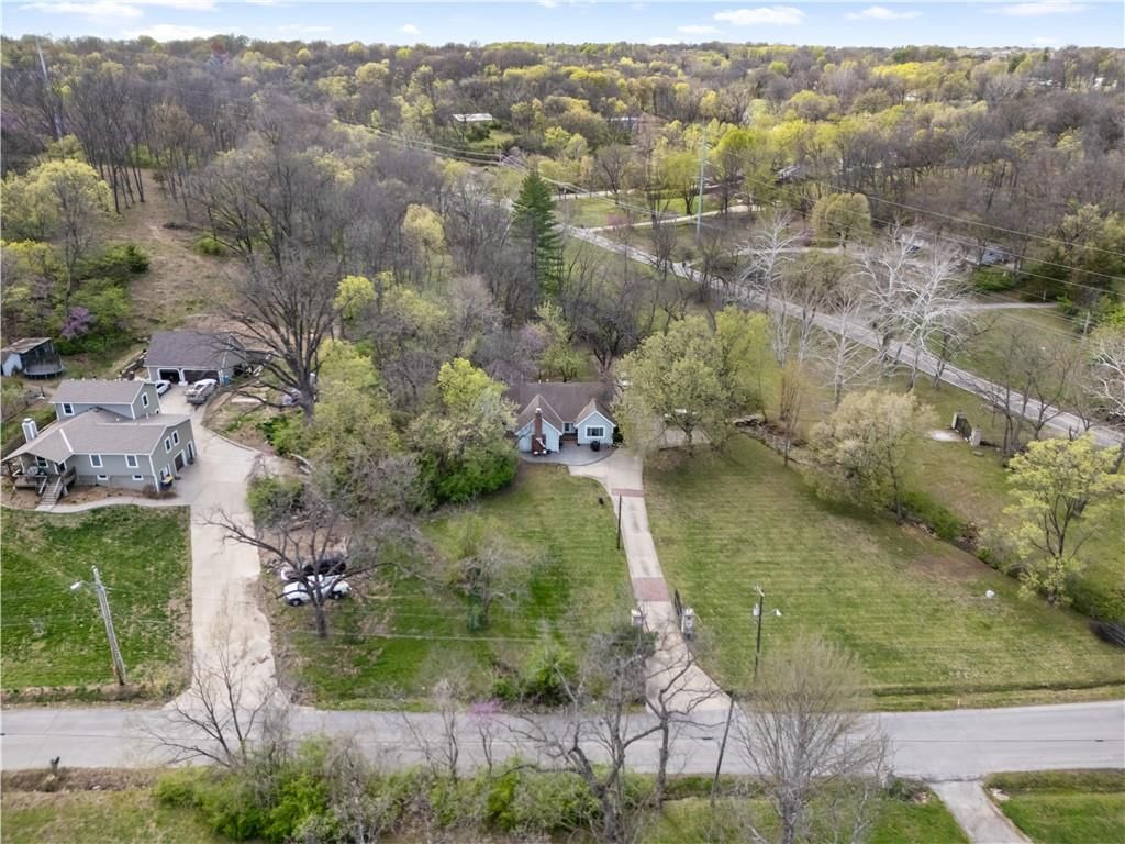 6814 NW Vista Avenue — photo 33